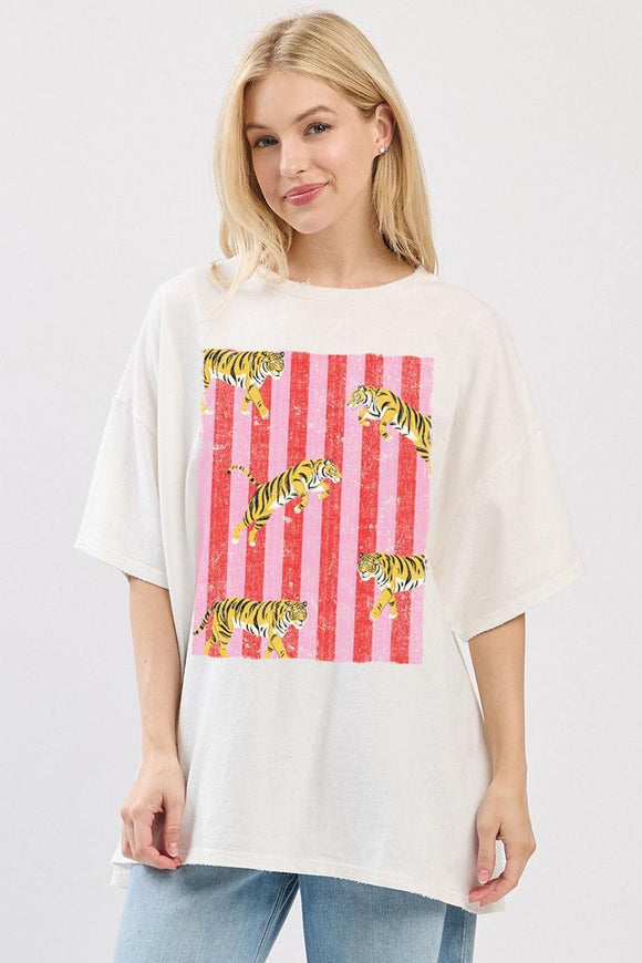 MULTI TIGERS GRAPHIC TEE