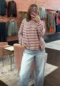 TEXTURED KNIT STRIPE TOP