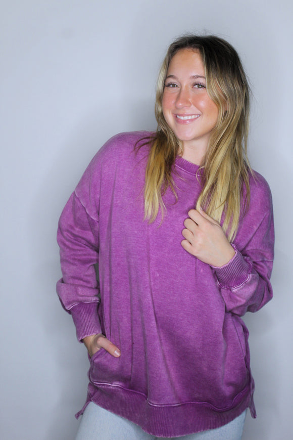 THE TIMELESS PULLOVER IN PLUM