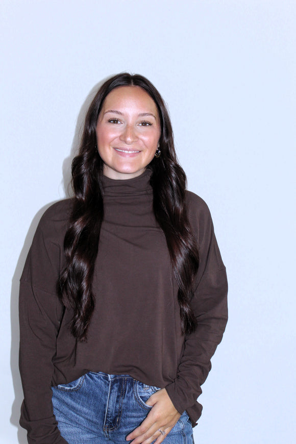 THE CHIC TURTLENCK IN ESPRESSO