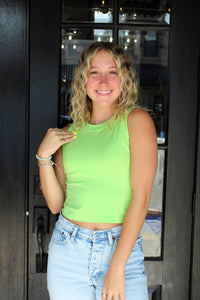 CROPPED SEAMLESS AND COMFY TANK-LIME