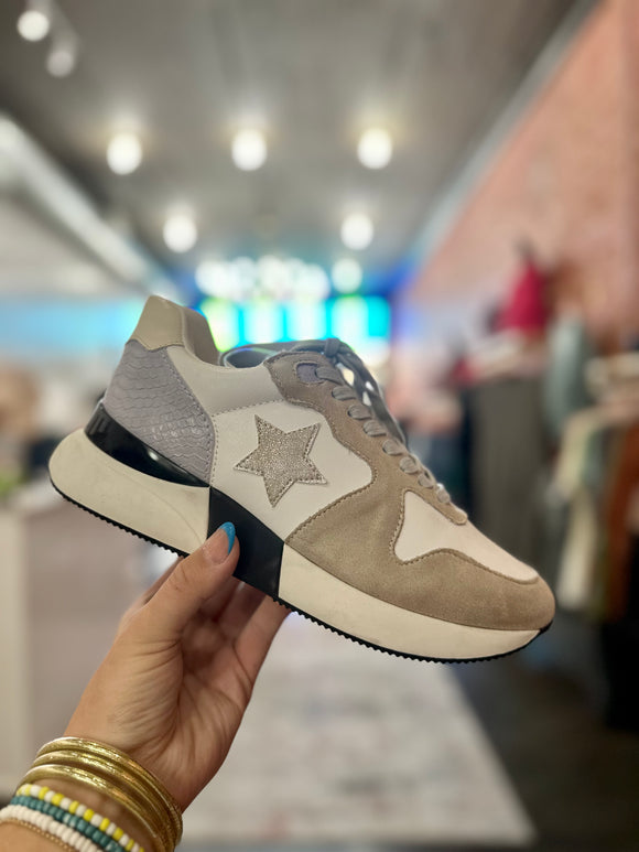 THE APRIL SNEAKER